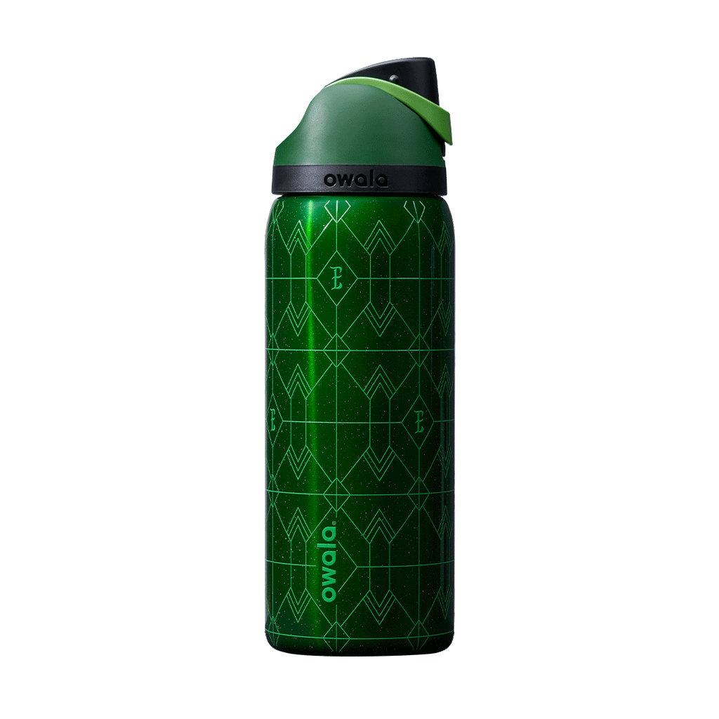 Rotating view of Wicked Glinda edition FreeSip bottle; shimmery iridescent lavender-pink body with geometric diamond-pattern texture, pink flip cap, and lavender carry loop