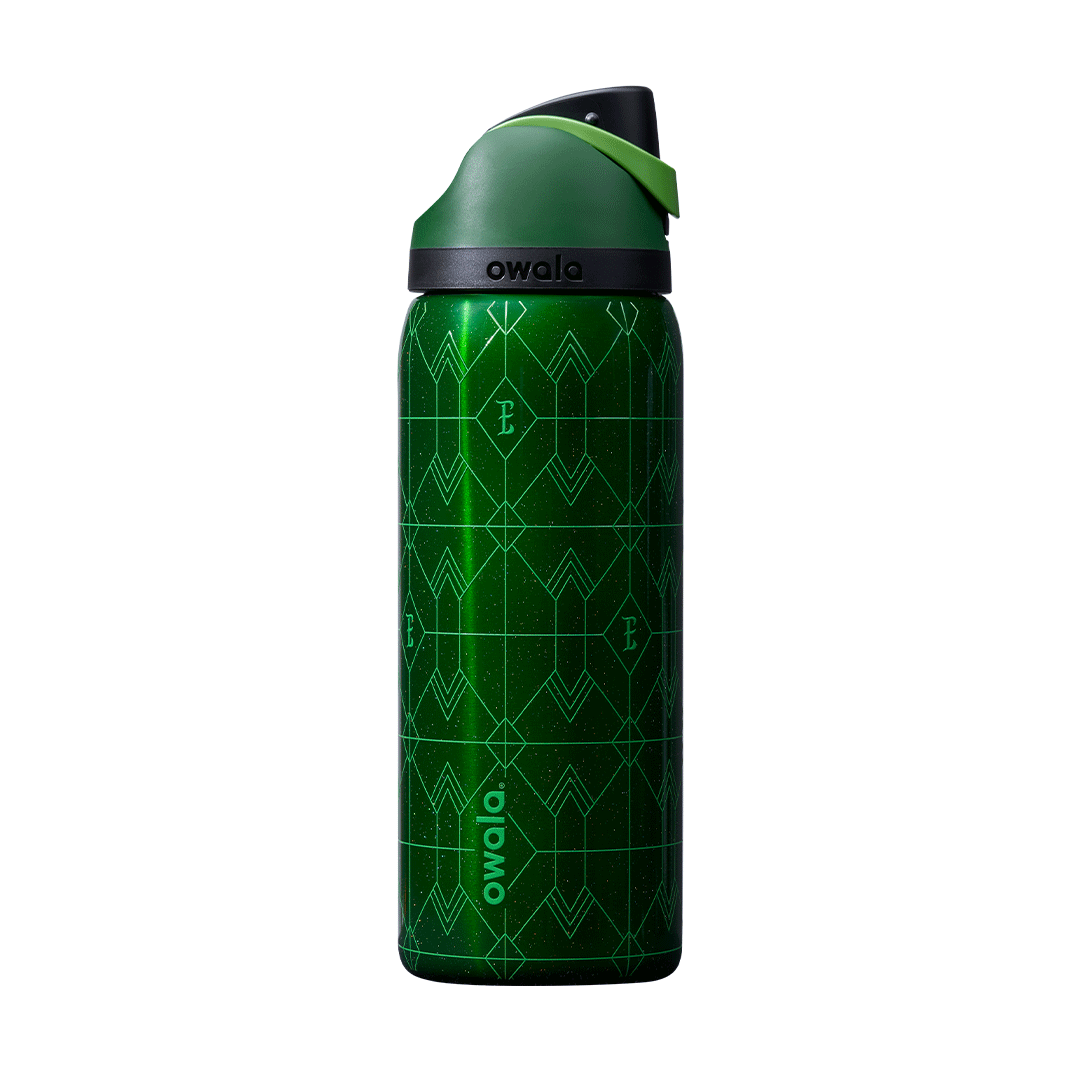 Rotating view of Wicked Glinda edition FreeSip bottle; shimmery iridescent lavender-pink body with geometric diamond-pattern texture, pink flip cap, and lavender carry loop